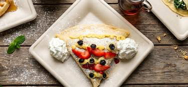 Crêpes in the city